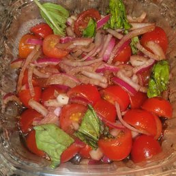 Tomato & Red Onion Salad $4.95 (07/15/23). @PizzaMastersJC #JerseyCity #ItalianFood #Salads #FoodPorn Tomato & Red Onion Salad $4.95 (07/15/23). @PizzaMastersJC #JerseyCity #ItalianFood #Salads #FoodPorn