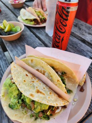 Tacos El Yaqui by null