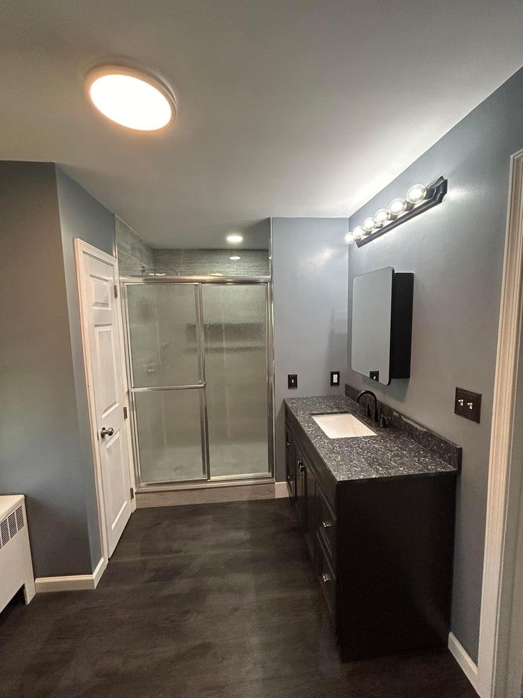 Slide of Smitty Remodeling