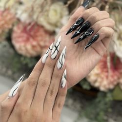 Avanti Nails