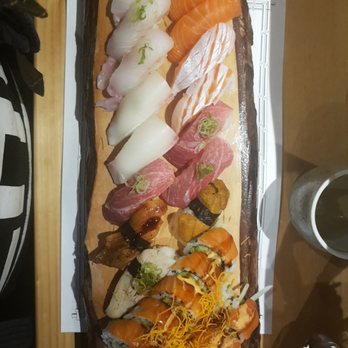 Hamaru Sushi - Japanese Near Me - Toronto, Ontario