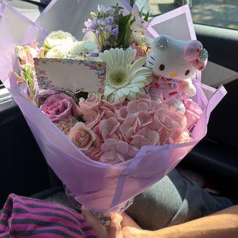 Angel's Flowers - Florists Near Me - Santa Ana, California