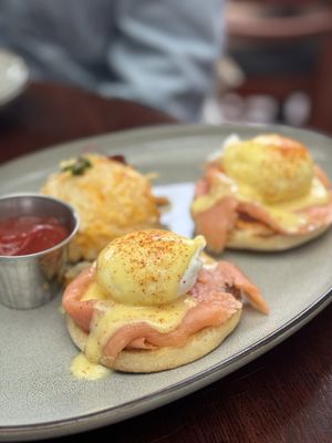 Mirella’s Tavern by null