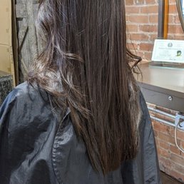 Kelli took wonderful care of my hair. Kelli took wonderful care of my hair.