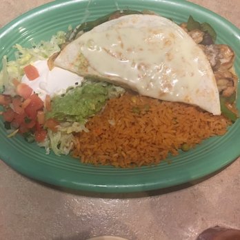 Que Pasa! - Quesadilla Jalisco - Mexican Near Me - Fenton, Missouri