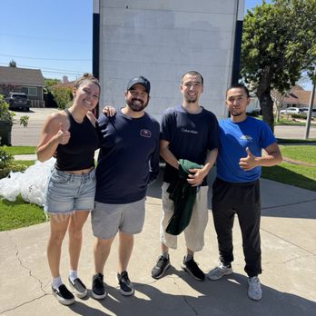 DREAM TEAM MOVERS - Movers Near Me - Los Angeles, California DREAM TEAM MOVERS - Movers Near Me - Los Angeles, California