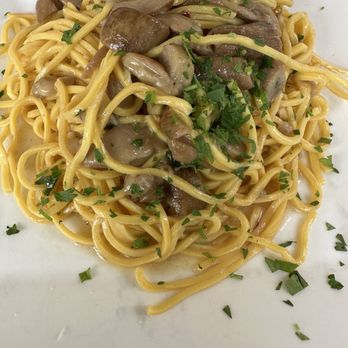 La Rustichella - Tonnarelli with porcini mushrooms - Italian Near Me - Rome, RM La Rustichella - Tonnarelli with porcini mushrooms - Italian Near Me - Rome, RM