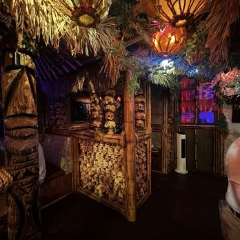 Hugman's Oasis - Tiki Bars Near Me - San Antonio, Texas Hugman's Oasis - Tiki Bars Near Me - San Antonio, Texas