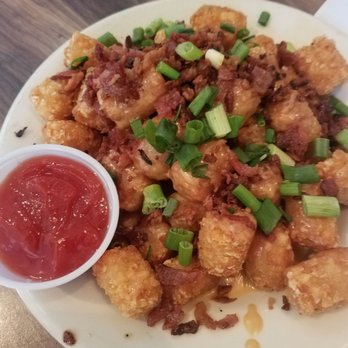 Farley Mac’s - $7 HH Loaded Tater Tots - Irish Pub Near Me - Simsbury, Connecticut Farley Mac’s - $7 HH Loaded Tater Tots - Irish Pub Near Me - Simsbury, Connecticut