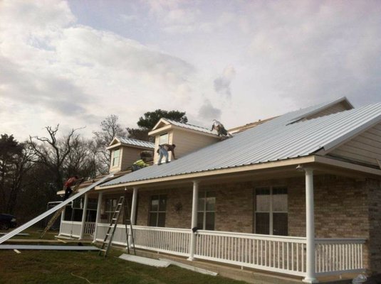 Metal Roof Install - Metal Roofing Job in Dobbin, TX.
Montgomery County TX