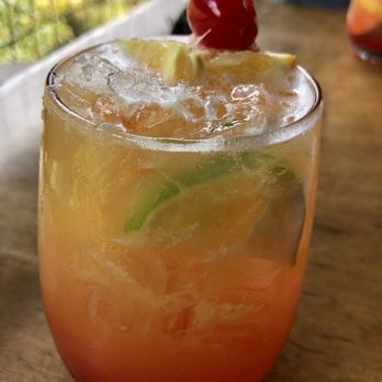 Hideaway House - Peach sangria - Pizza Near Me - Sedona, Arizona