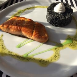 Mirador de Cerro Gordo - Salmon
