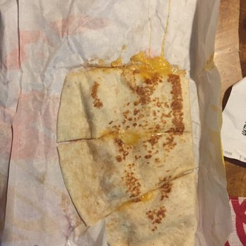 Taco Bell - manger called my gf. A Bitch in front of the kids. - Tacos Near Me - Mcdonough, Georgia