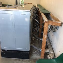 Coin Laundry