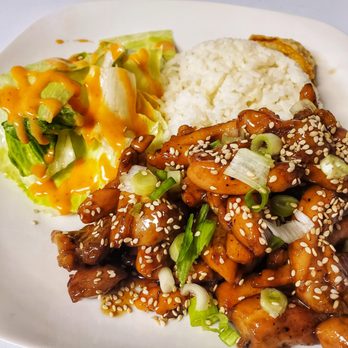 Namu Kitchen and Bar - a plate of asian food - Bars Near Me - El Paso, Texas Namu Kitchen and Bar - a plate of asian food - Bars Near Me - El Paso, Texas