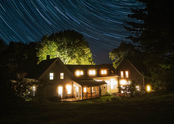 Three Sisters Farm by null