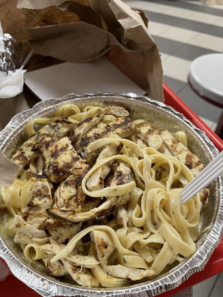 GINO’S PIZZA Updated October 2024 15 Photos & 39 Reviews 1038