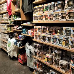 Boxlunch - Collectible toys