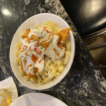 Nigh Brewing - Buffalo mac n cheese bowl - Brewpubs Near Me - Plainfield, Indiana