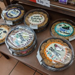 Fortinos - Cookie cakes for all occasions