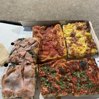 Pizzarium Gabriele Bonci - It's not as good as it looks unfortunately - Pizza Near Me - Rome, RM Pizzarium Gabriele Bonci - It's not as good as it looks unfortunately - Pizza Near Me - Rome, RM