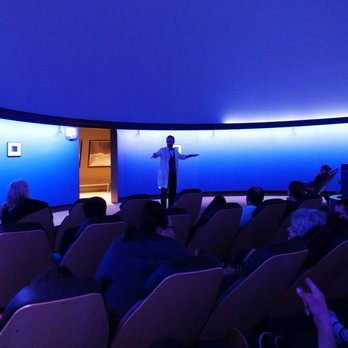 Hartnell College Planetarium - Typical presentation - Planetarium Near Me - Salinas, California Hartnell College Planetarium - Typical presentation - Planetarium Near Me - Salinas, California