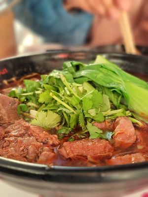 MIAN West Adams by null