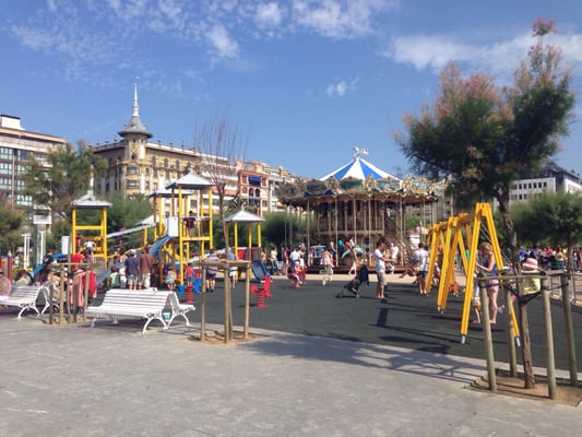 Alderdi Eder Parkea by null