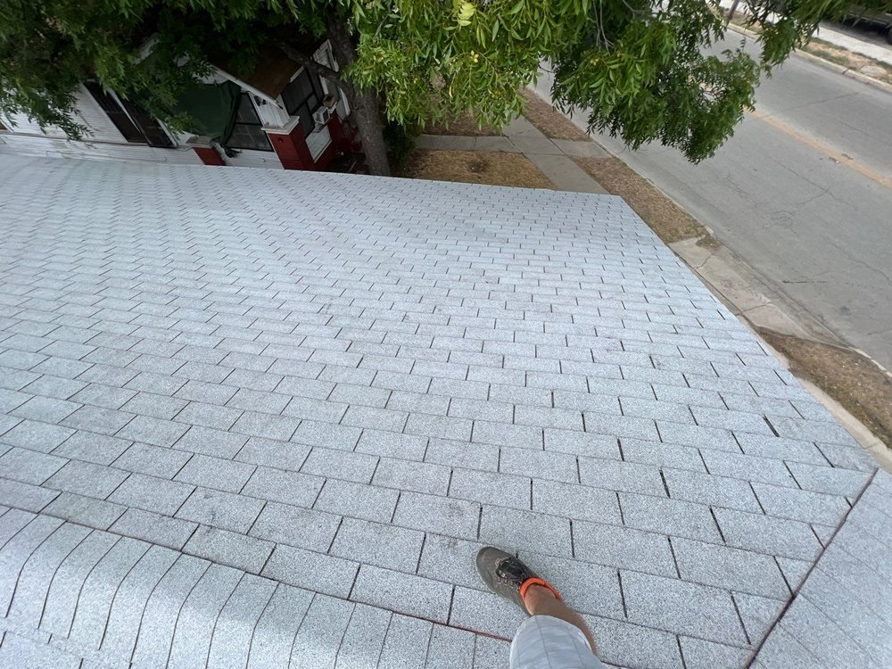 Slide of Texan Roofing Pro