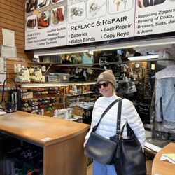 Mike's Dry Cleaners & Tailors - Bag