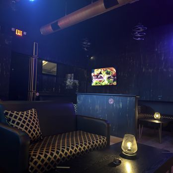 Vale lounge - Hookah Bars Near Me - Los Angeles, California