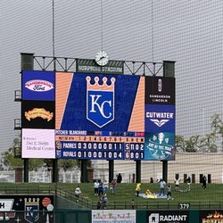 Surprise Stadium - Walk off winners!