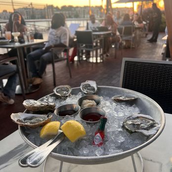 Loch Bar - Oysters - Seafood Near Me - Baltimore, Maryland