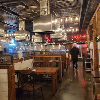 ChilSung Korean BBQ - Inside - Korean Near Me - Oakland Gardens, New York