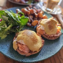 Cerise Café-Buvette