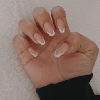 Glam Chateau - V-tip nails by Ivy - Nail Salons Near Me - Westminster, California