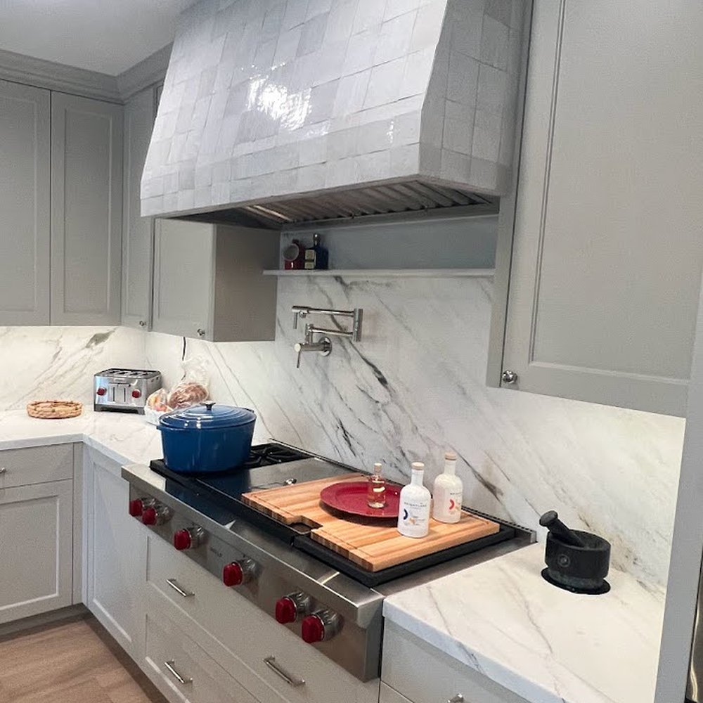 Peerless Group - Wolf 48" Range top with dual griddle and Wolf exhaust hood. - Appliances & Repair Near Me Peerless Group - Wolf 48" Range top with dual griddle and Wolf exhaust hood. - Appliances & Repair Near Me