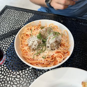 Uncle Nicky's - Spaghetti meatballs - Italian Near Me - Austin, Texas