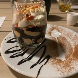 Peanut butter cup dessert