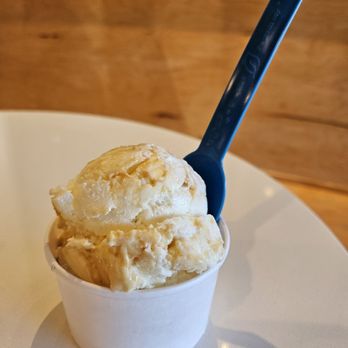 Blue Cow Ice Cream - Single size sea salt brickle - Ice Cream & Frozen Yogurt Near Me - Richmond, Virginia Blue Cow Ice Cream - Single size sea salt brickle - Ice Cream & Frozen Yogurt Near Me - Richmond, Virginia
