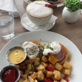 Lighthouse - Eggs Benedict and sandwich - Breakfast & Brunch Near Me - Newport Beach, California Lighthouse - Eggs Benedict and sandwich - Breakfast & Brunch Near Me - Newport Beach, California