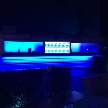Mae West - Dance Clubs Near Me - Granada, GR