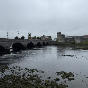 King John's Castle - Landmarks & Historical Buildings Near Me - Limerick, LK