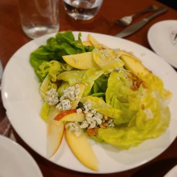 Tre Monti - Tre Monti salad (with blue cheese and apples) - Wine Bars Near Me - Los Altos, California