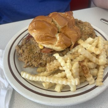 The OK Diner - Chicken fried steak sandwich no veggies  Fries - Salad Near Me - Norman, Oklahoma