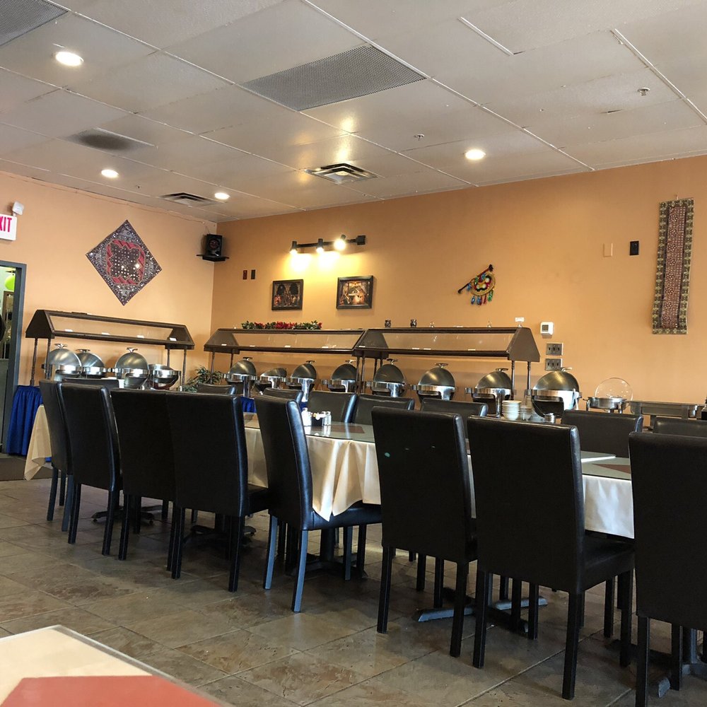 Buffet area, large table