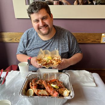 Shaking Crab - Boston Common - Cajun/Creole Near Me - Boston, Massachusetts Shaking Crab - Boston Common - Cajun/Creole Near Me - Boston, Massachusetts