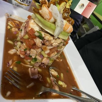 El Canelo Restaurant - La Torre - Seafood Near Me - Las Vegas, Nevada El Canelo Restaurant - La Torre - Seafood Near Me - Las Vegas, Nevada