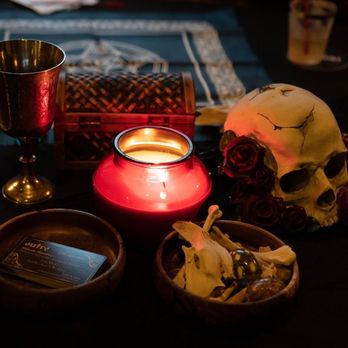 Atalanta Moonfire - Guest appearance as bone reader from Southeastern Witches Ball Aiken SC - Psychics Near Me Atalanta Moonfire - Guest appearance as bone reader from Southeastern Witches Ball Aiken SC - Psychics Near Me