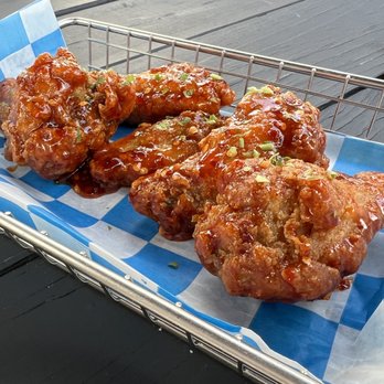 Lupo Rosso - Calabrian chili wings - Pizza Near Me - Long Island City, New York